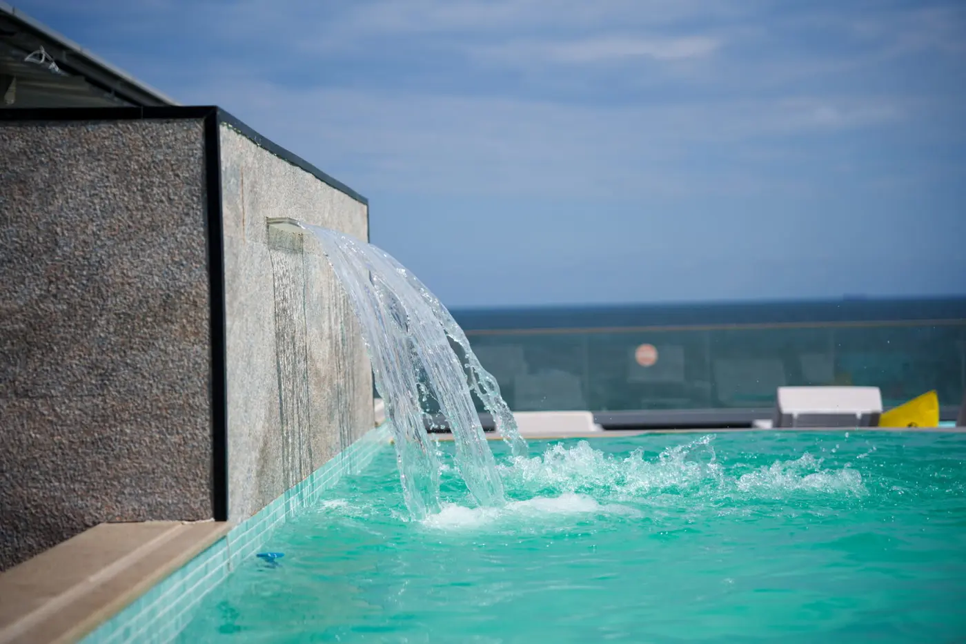 Zona de wellness și piscina Hotel Poem